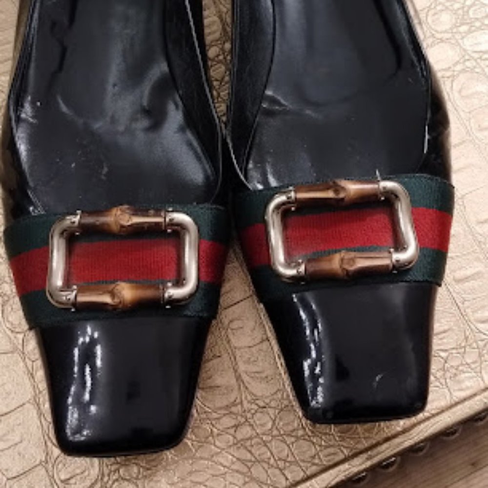 Gucci Patent Leather Signature Web Bamboo Buckle Loafers size 11B